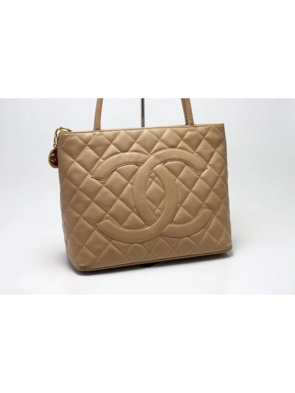 Chanel Caviar Leather Quilted Jumbo CC Logo Reissue Tote